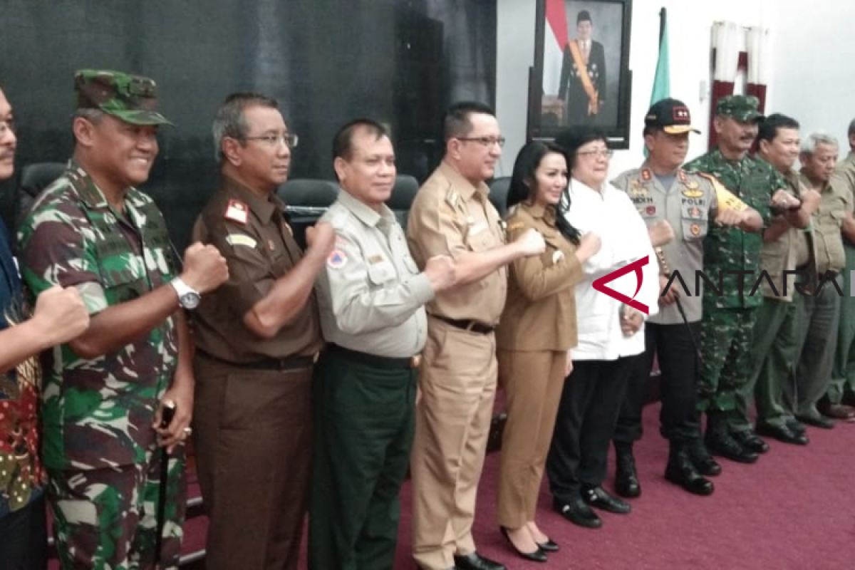 Aktivitas di lahan 300 perusahaan dipantau Kemenhut