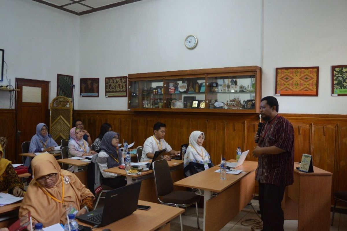 Workshop Virtual Screening dan Docking, IPB latih ahli farmasi dari berbagai perguruan tinggi