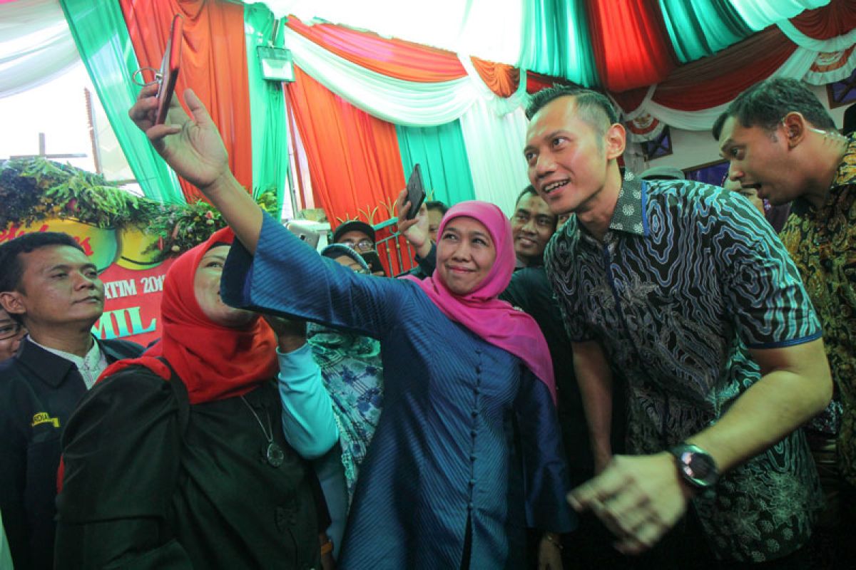 Khofifah Parawansa minta Universitas Airlangga bantu kembangkan SDM Jawa Timur