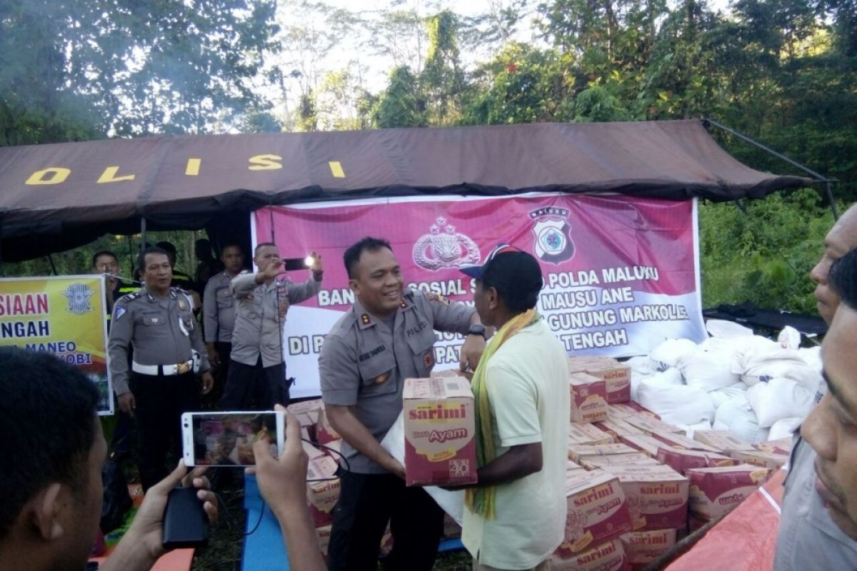 Suku terasing Seram meninggal bukan busung lapar