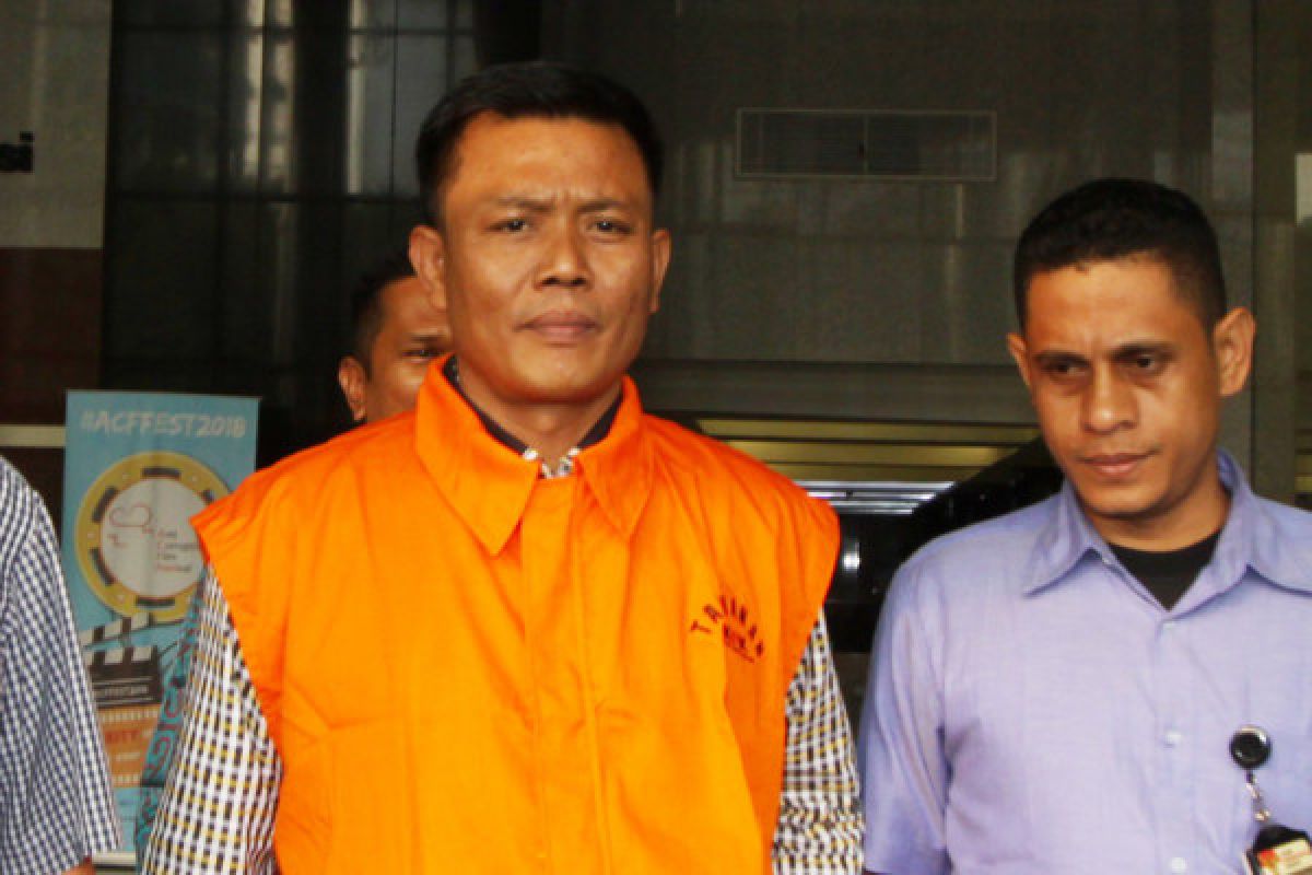 Tiga tersangka suap DPRD Sumut segera disidang