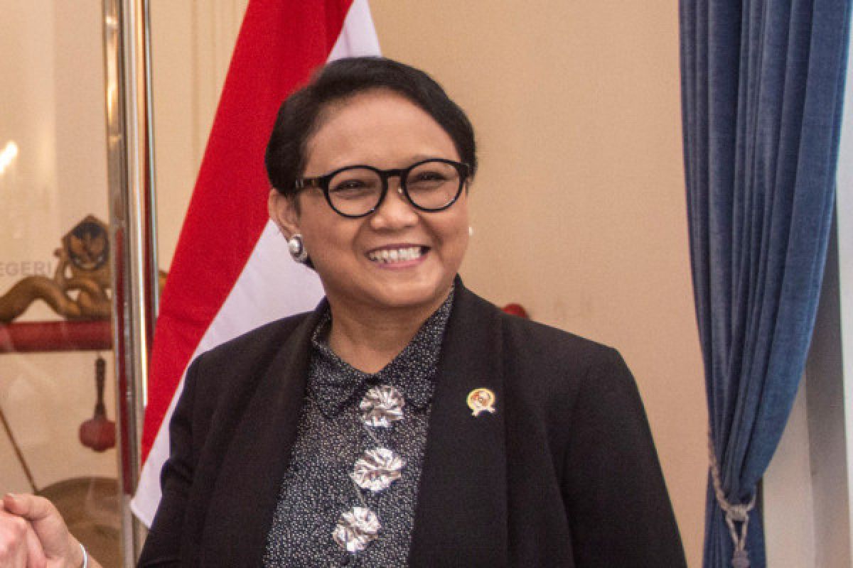 Indonesian foreign minister inaugurates overseas public service buildings