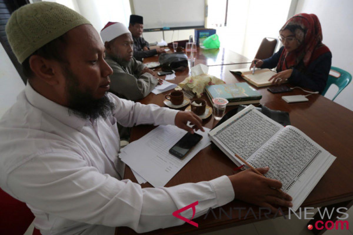 Bacaleg Aceh berguguran karena tidak lulus baca Al Quran
