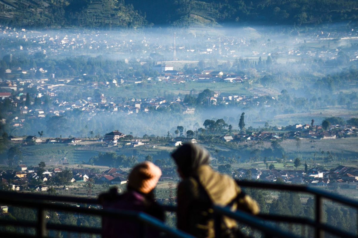 Suhu Bandung sampai 16 derajat Celsius hari ini