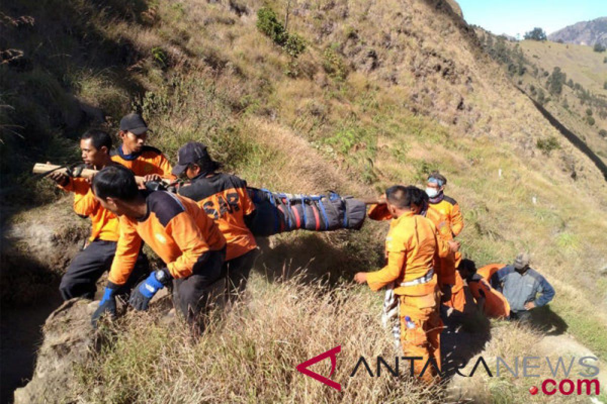 Tim sisir ulang jalur pendakian Rinjani pascagempa