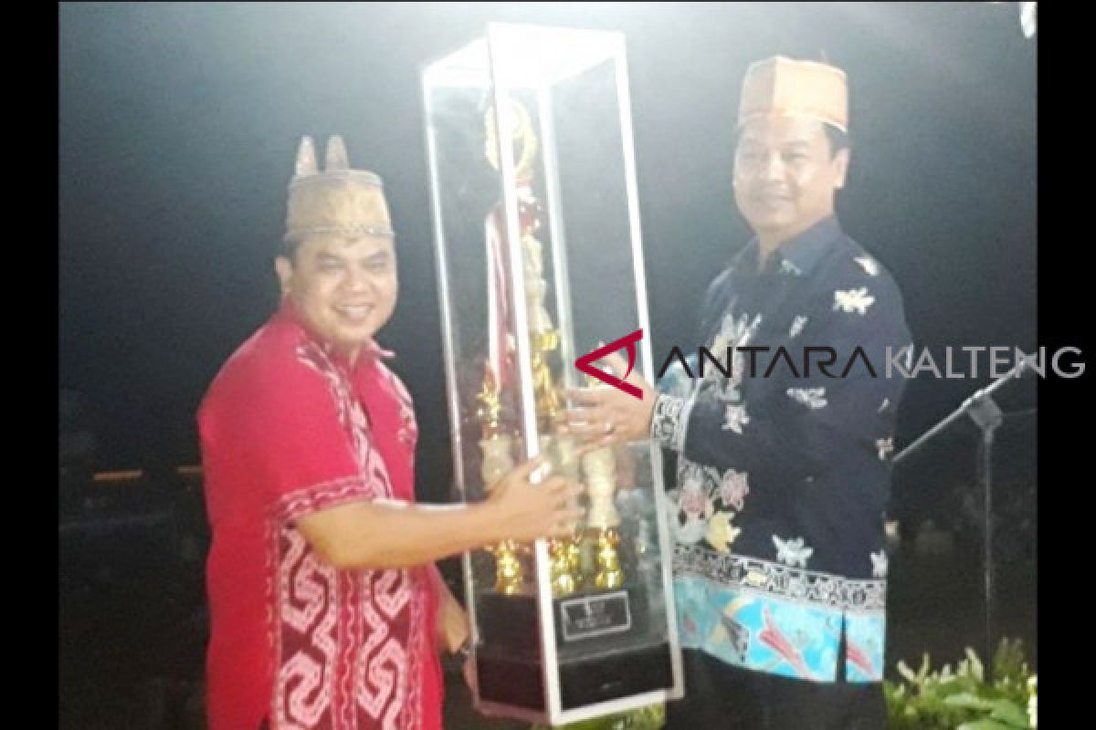 Kecamatan Lamandau pertahankan juara umum pada Festival Babukung