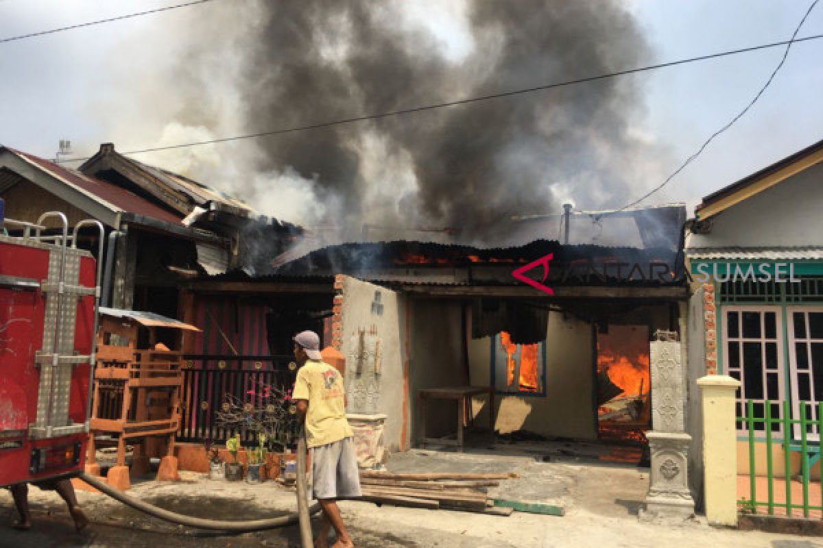 Tiga korban tewas akibat kebakaran Gedung Kemenhub