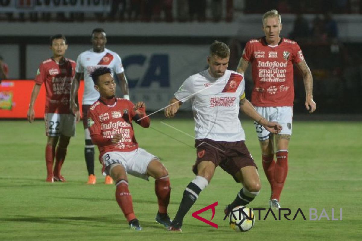 Bali United menang atas PSM Makassar 2-0 (video)