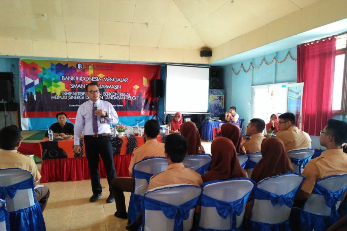 Bank Indonesia mengajar ke sekolah di Banjarmasin