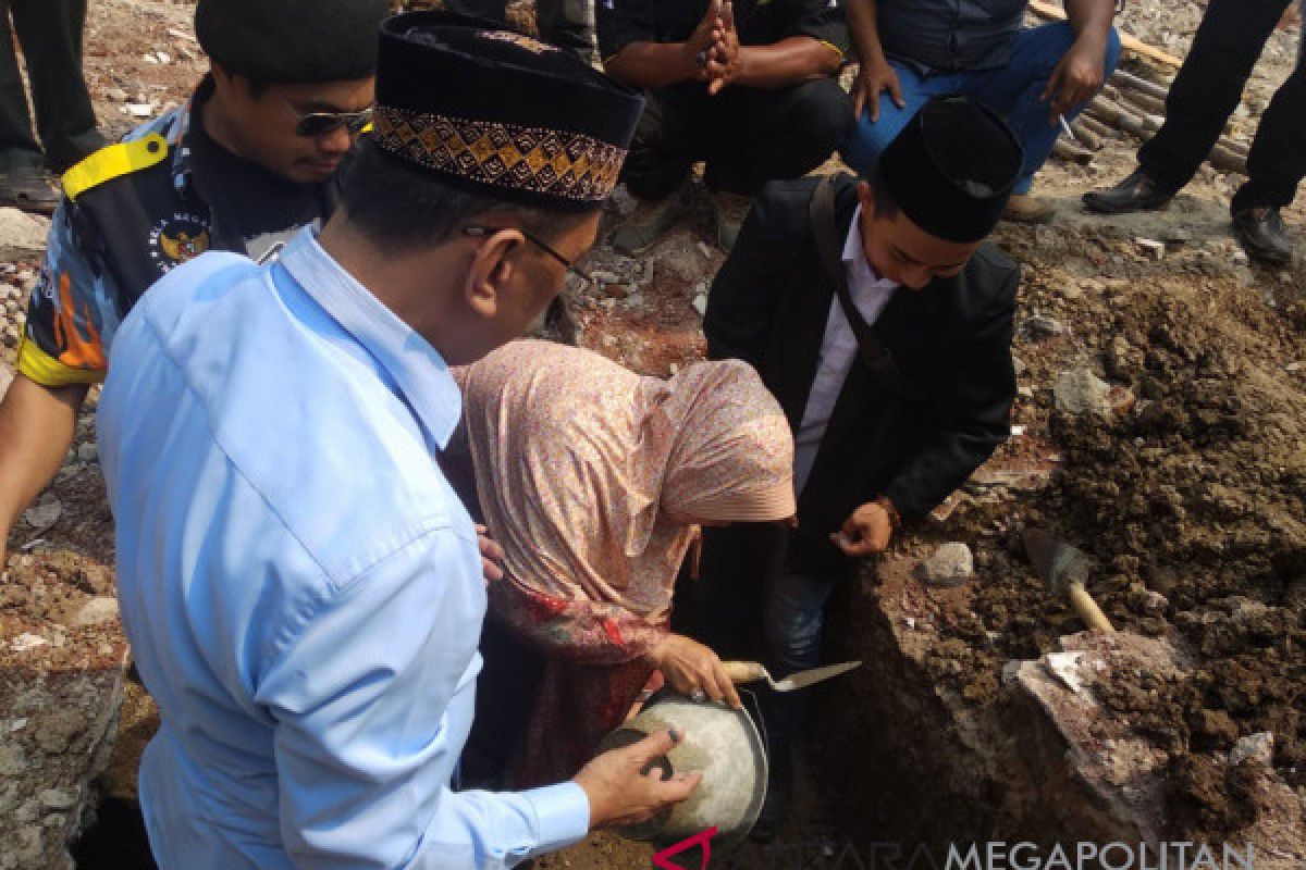 Pekerja proyek pembangunan masjid dijamin BPJS-TK Purwakarta