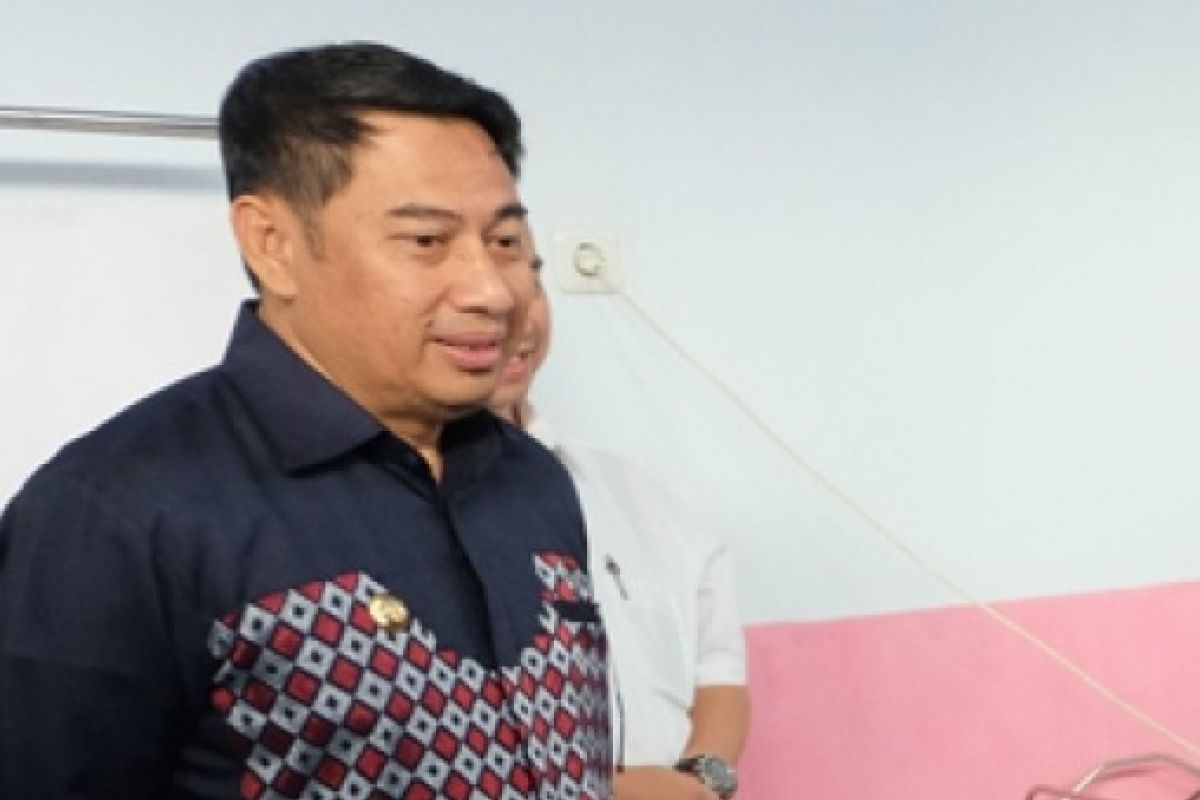 Ini Menjadi Harapan Bupati Hamin Saat Meresmikan Pasar Sore Botupingge