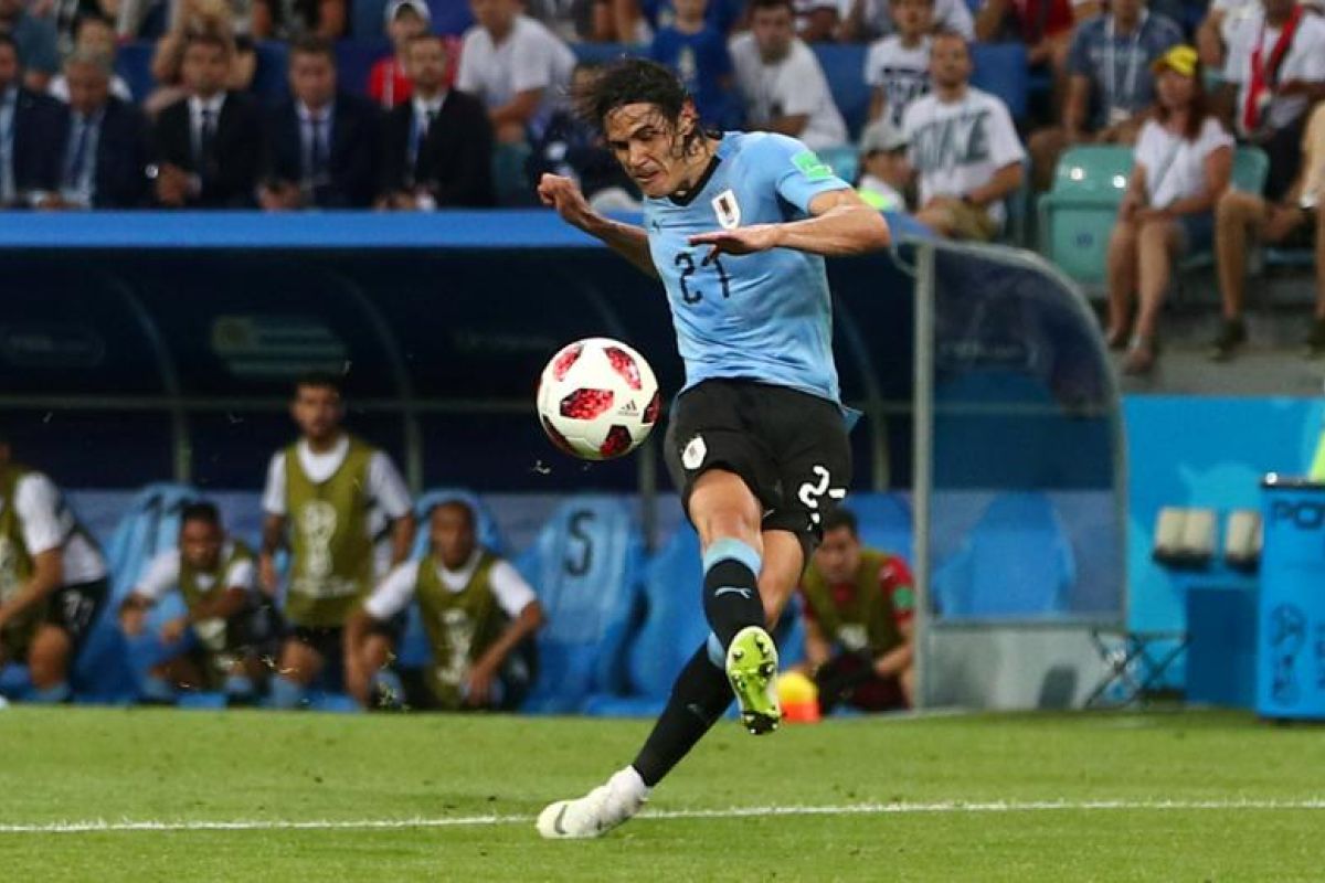Piala Dunia 2018 - Cavani cetak kemenangan 2-1 Uruguay atas Portugal