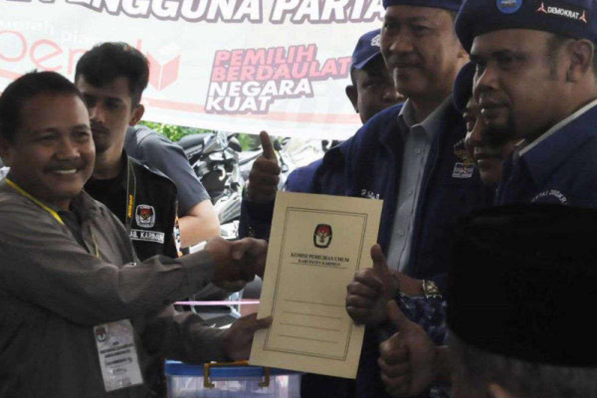 KPU Karimun coret tiga bacaleg