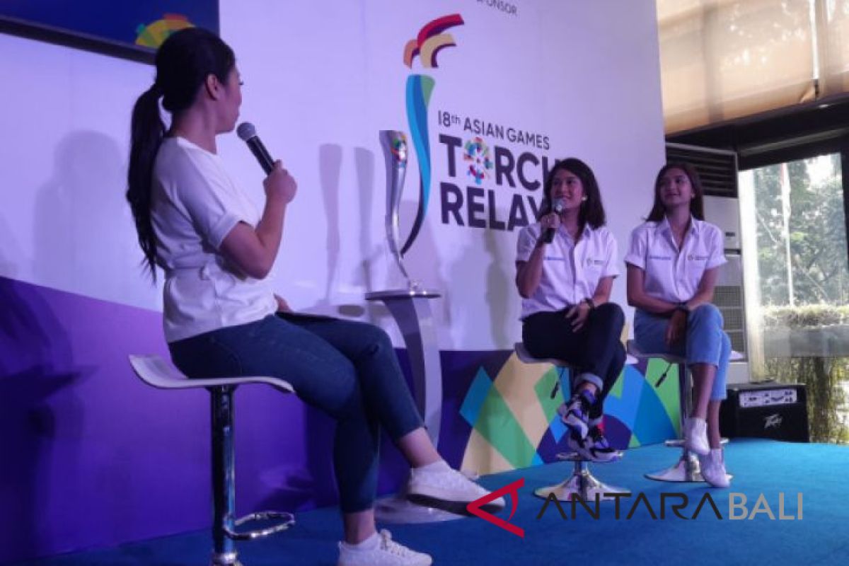 Dian Sastro-Mikha Tambayong siap bawa obor Asian Games 2018