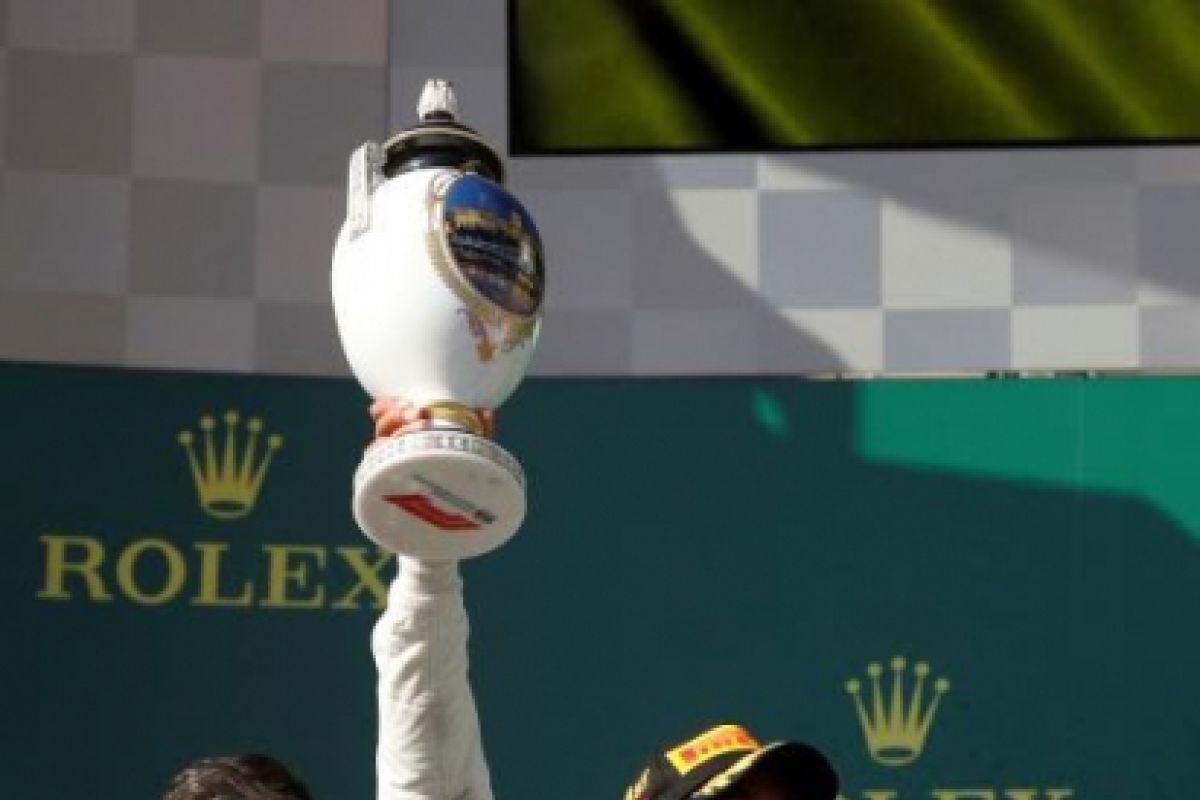 Hamilton menangi GP Hungaria