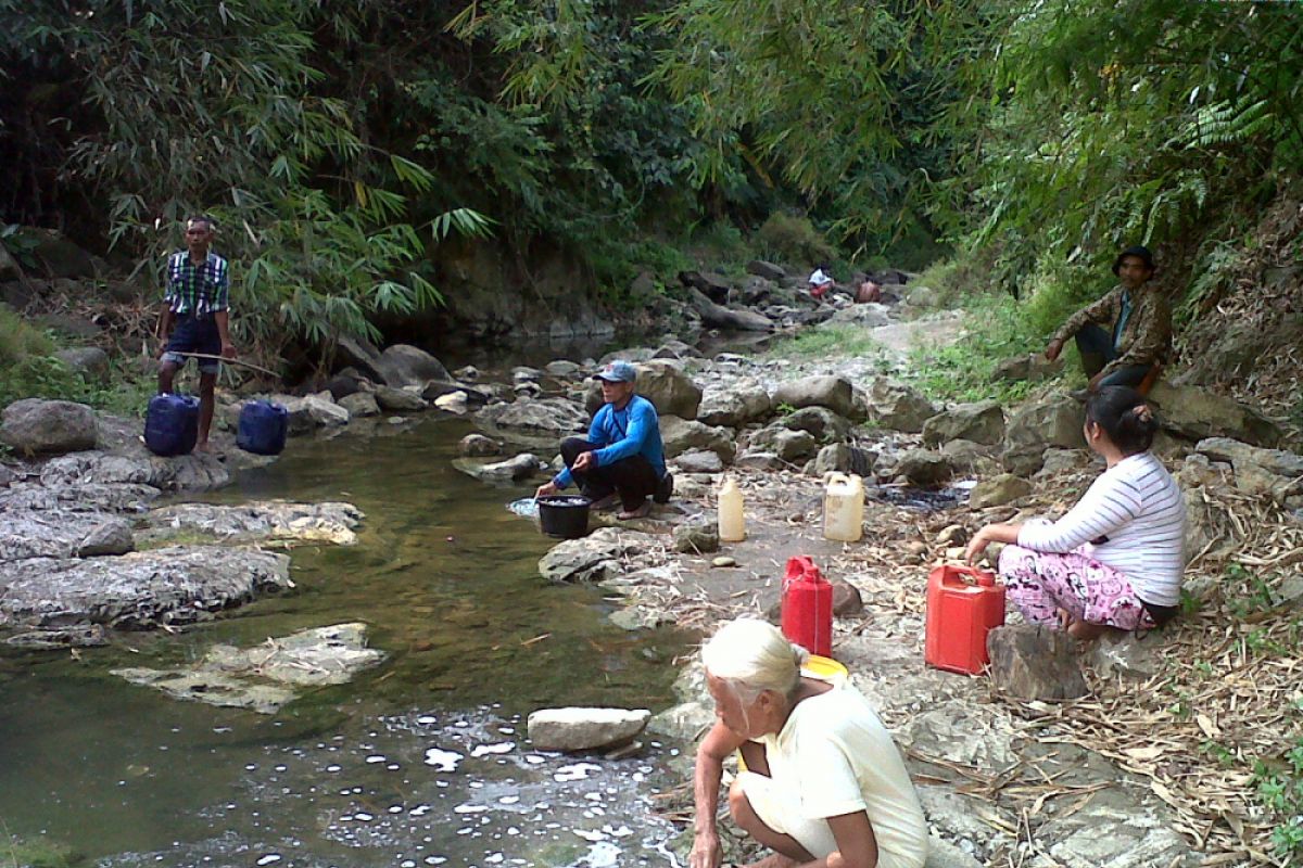 20.698 warga Karawang kesulitan air bersih