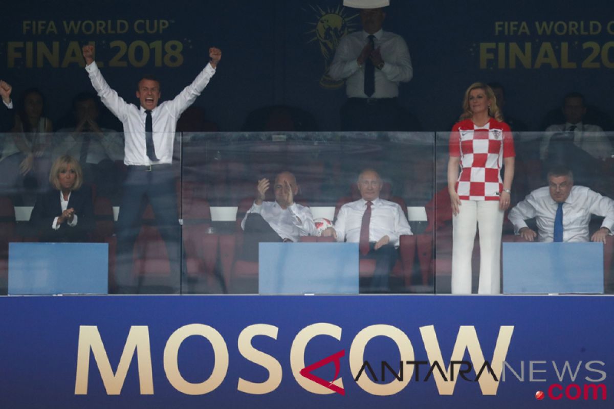 Macron selamati Putin atas suksesnya Piala Dunia