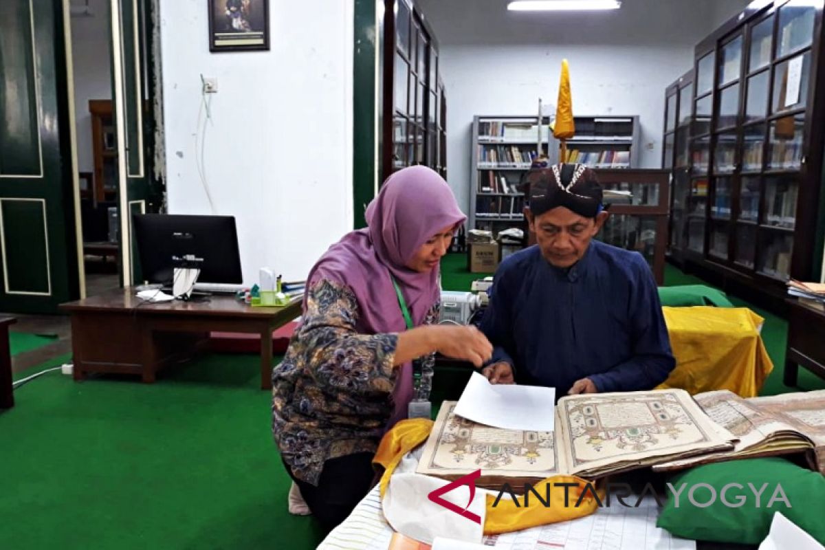Aleksa-Perpustakaan Keraton Yogyakarta jajaki kerja  sama
