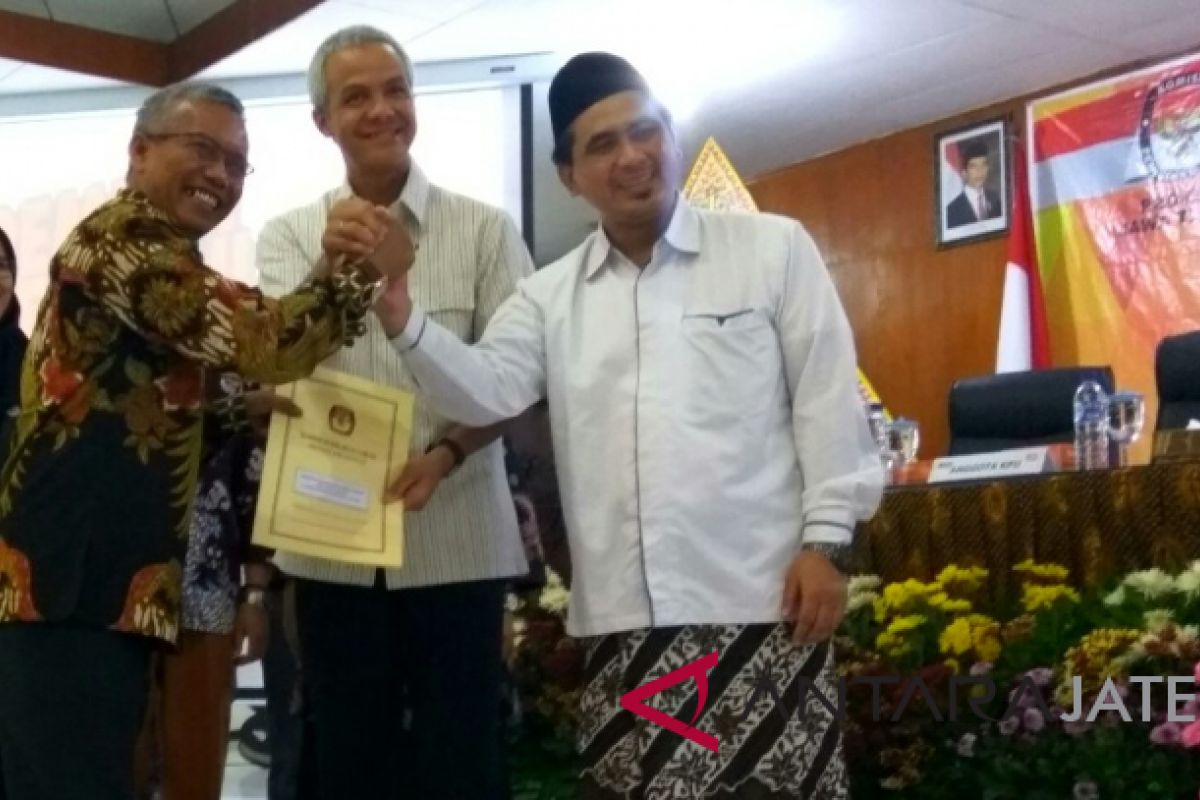 Ganjar ajak Gus Yasin cermati politik anggaran