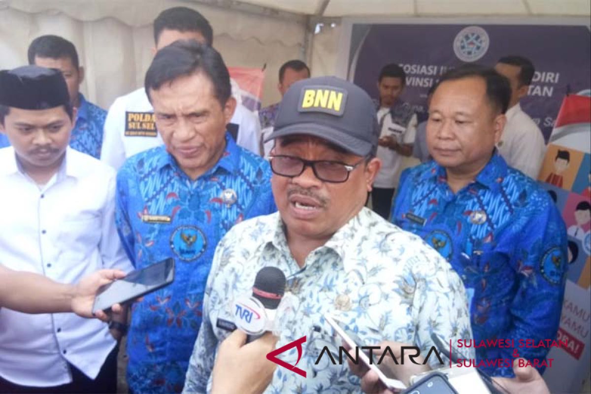 Penjabat gubernur minta lembaga pendidikan bergerak lawan narkoba