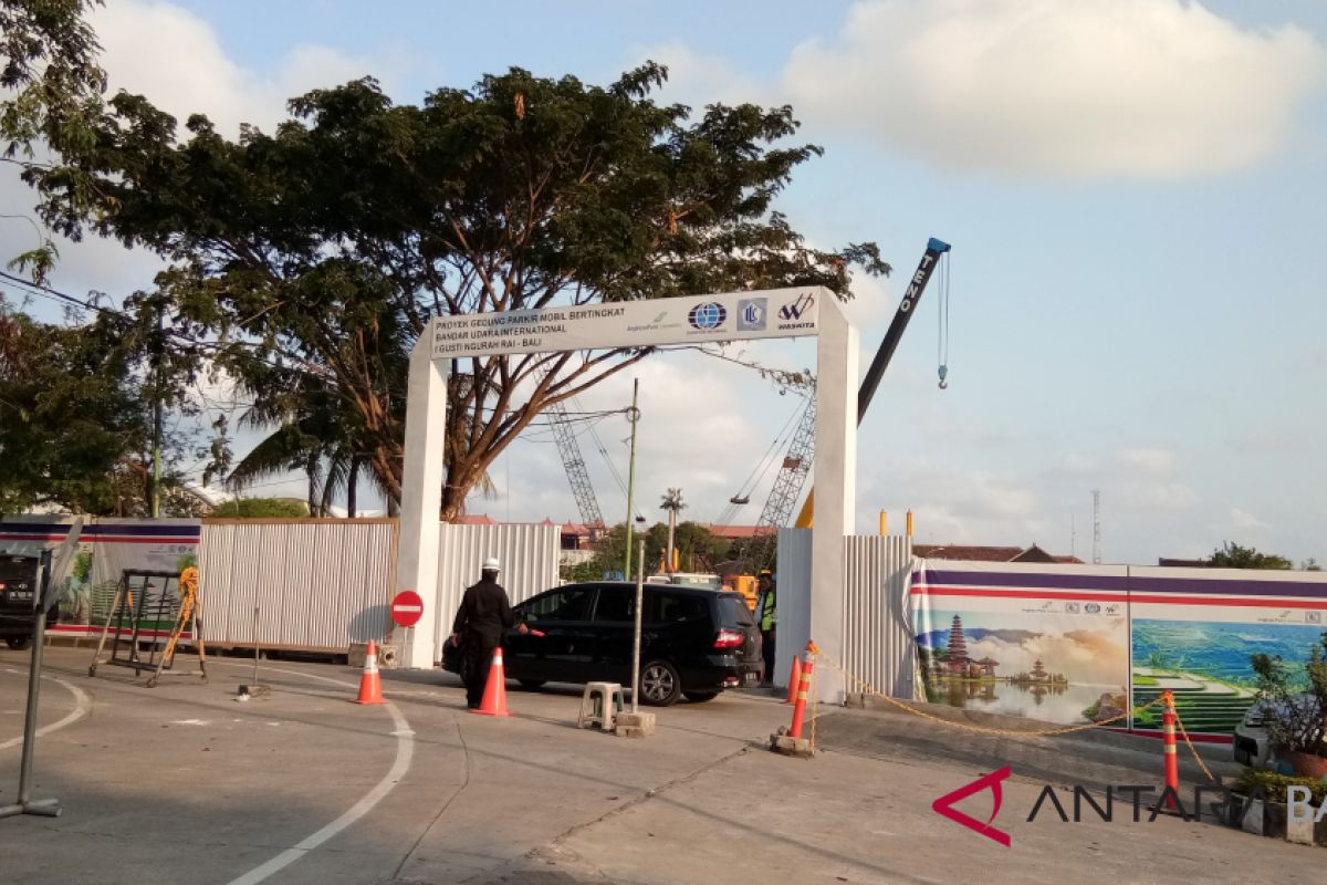 Bandara Bali antisipasi dampak parkir bertingkat