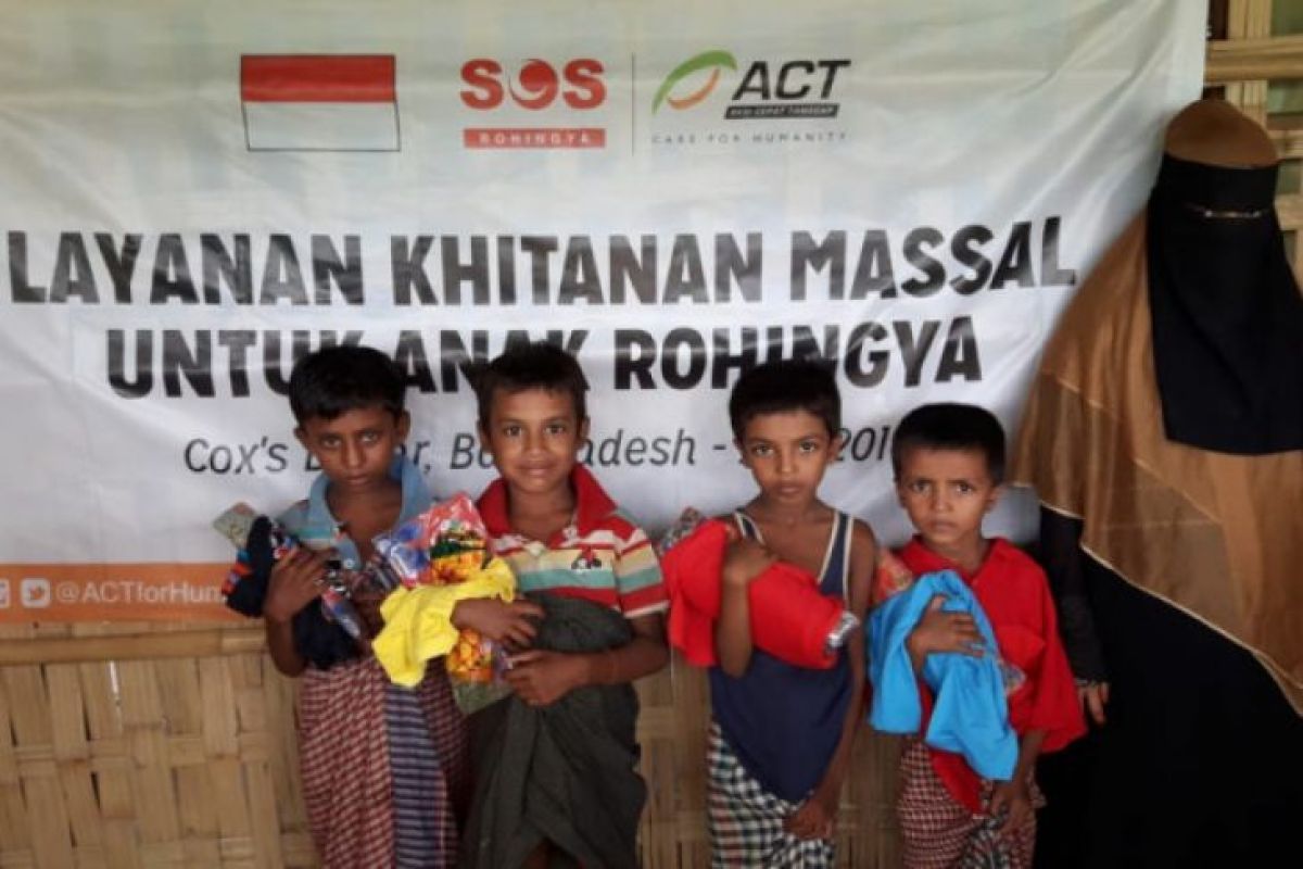 ACT gelar khitan massal buat anak-anak Rohingya di Bangladesh