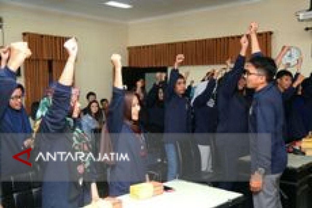 52 Mahasiswa UMM KKN Iinternasional di Thailand