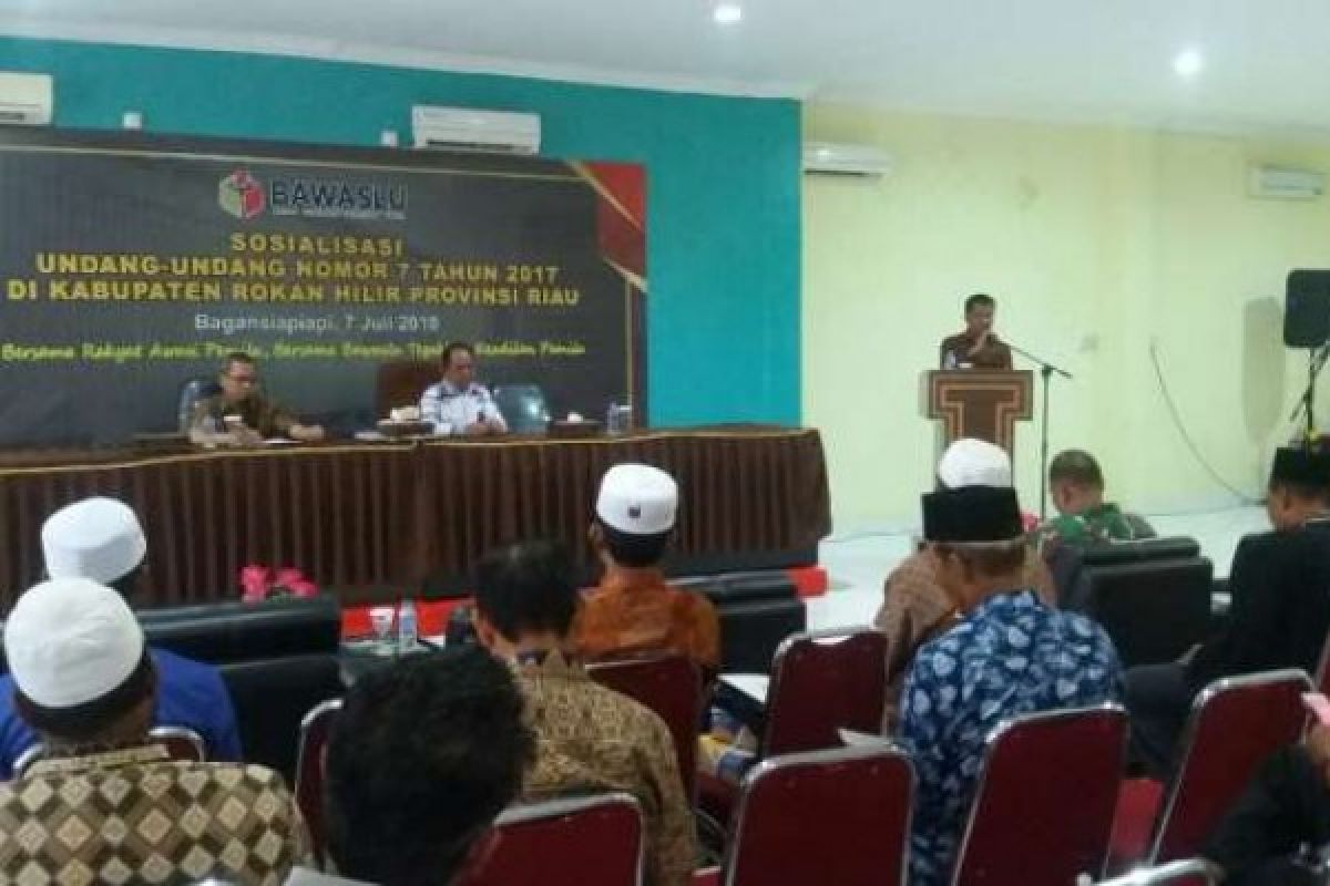 Komisi II DPR dan Panwaslu Rohil Sosialisasi Undang-Undang Pemilu Baru