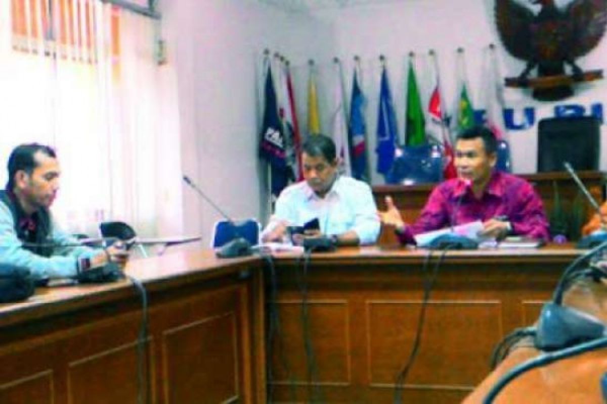 KPU Riau Kirim 197 Undangan pada Pleno Rekapitulasi Pilgubri