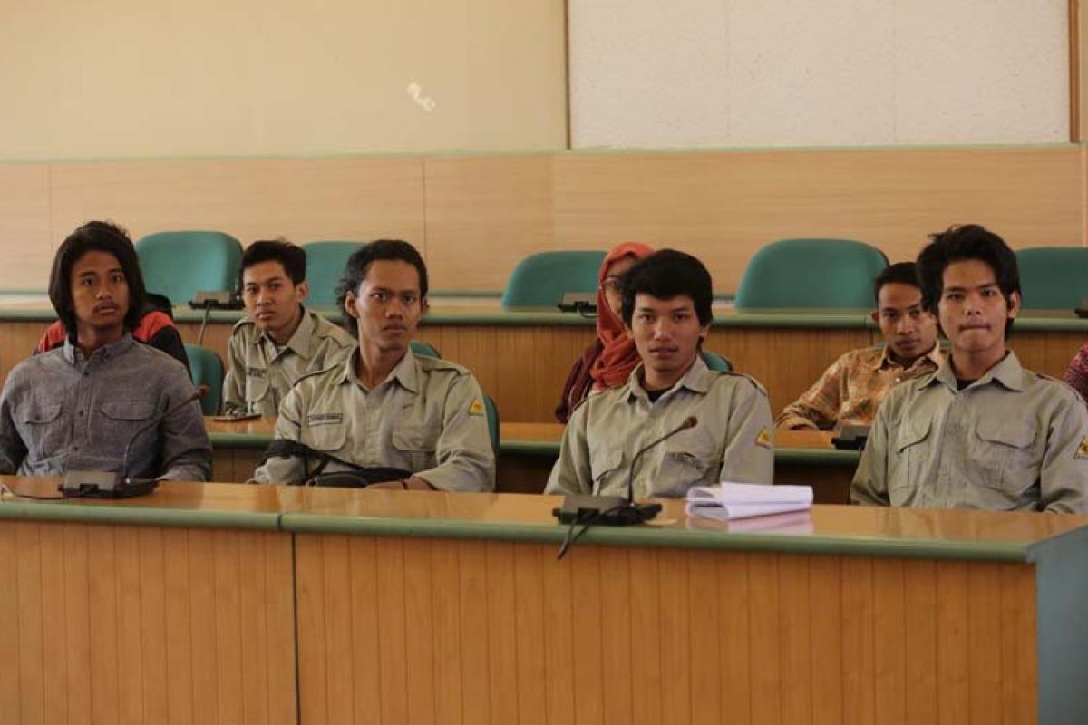 Ekspedisi Papua Terang, PLN berangkatkan 30 mahasiswa UGM