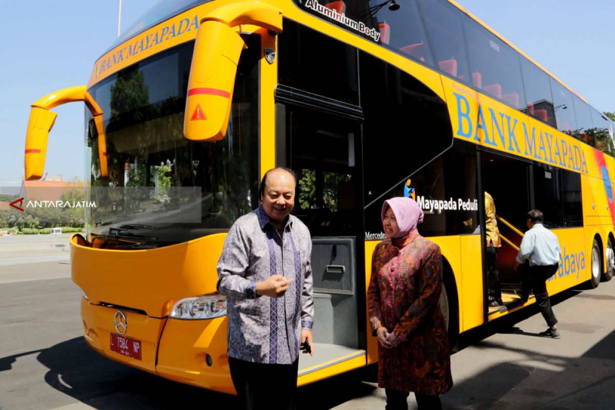 Bank Mayapada Bantu Dua Bus Tingkat Ke Pemkot Surabaya