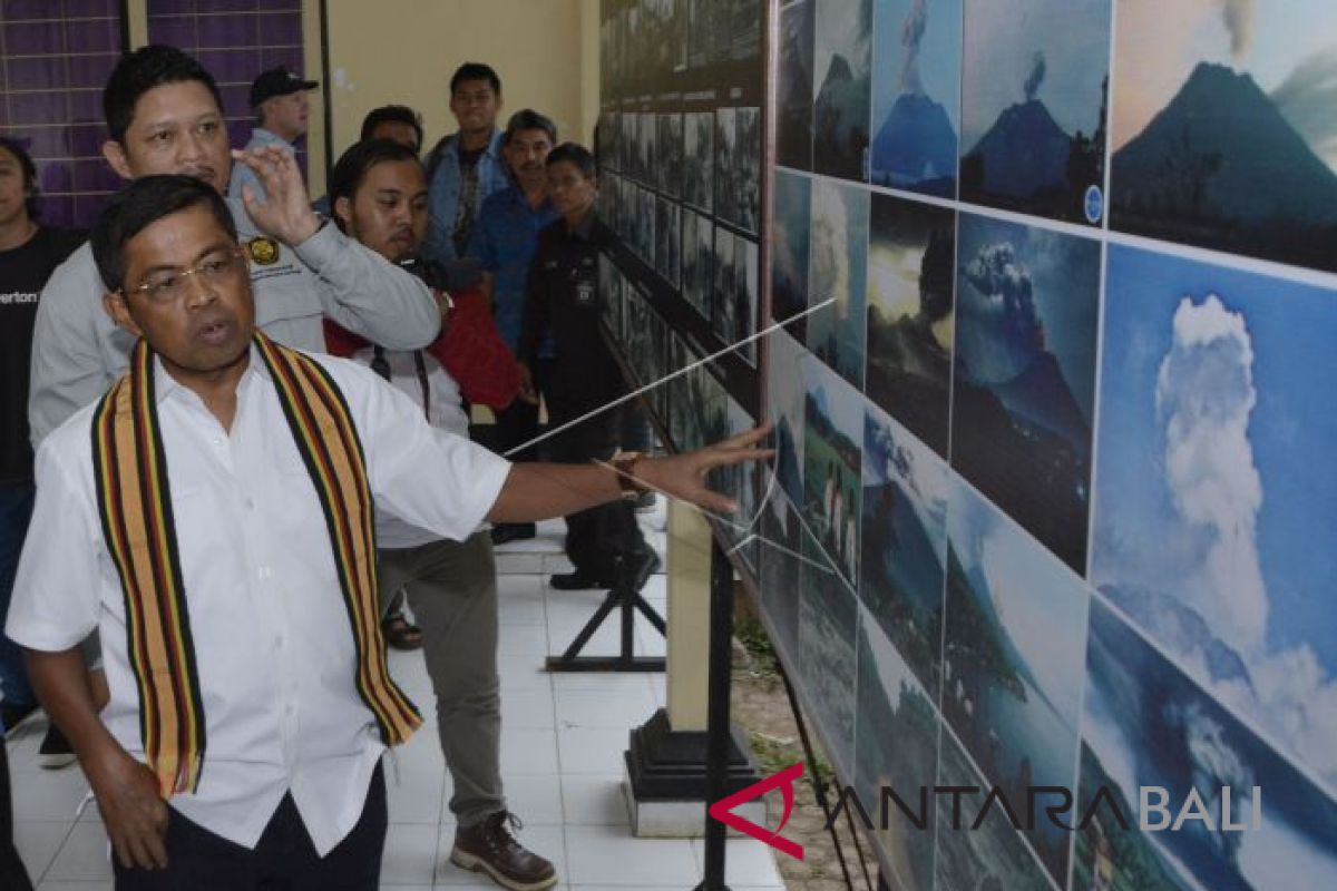 Mensos minta Pemkab Karangasem pantau kebutuhan pengungsi