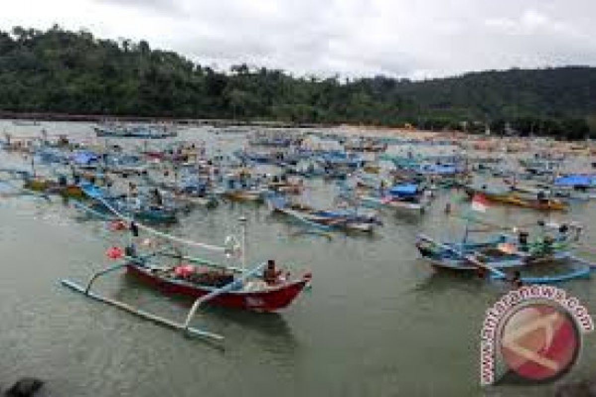 Produksi Tangkapan Ikan Di Lebak Merosot