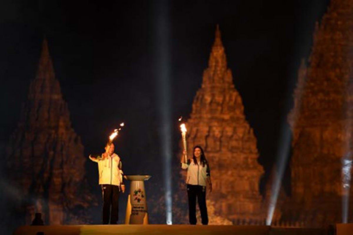 Pawai Obor Asian Games ke Solo