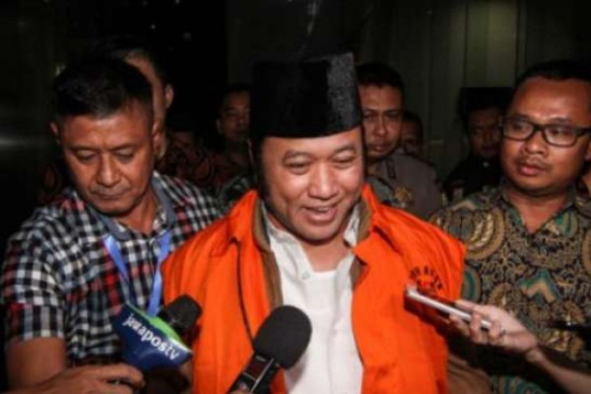 OTT Adik Zulkifli Hasan, KPK Geledah 5 Lokasi di Lampung Selatan 