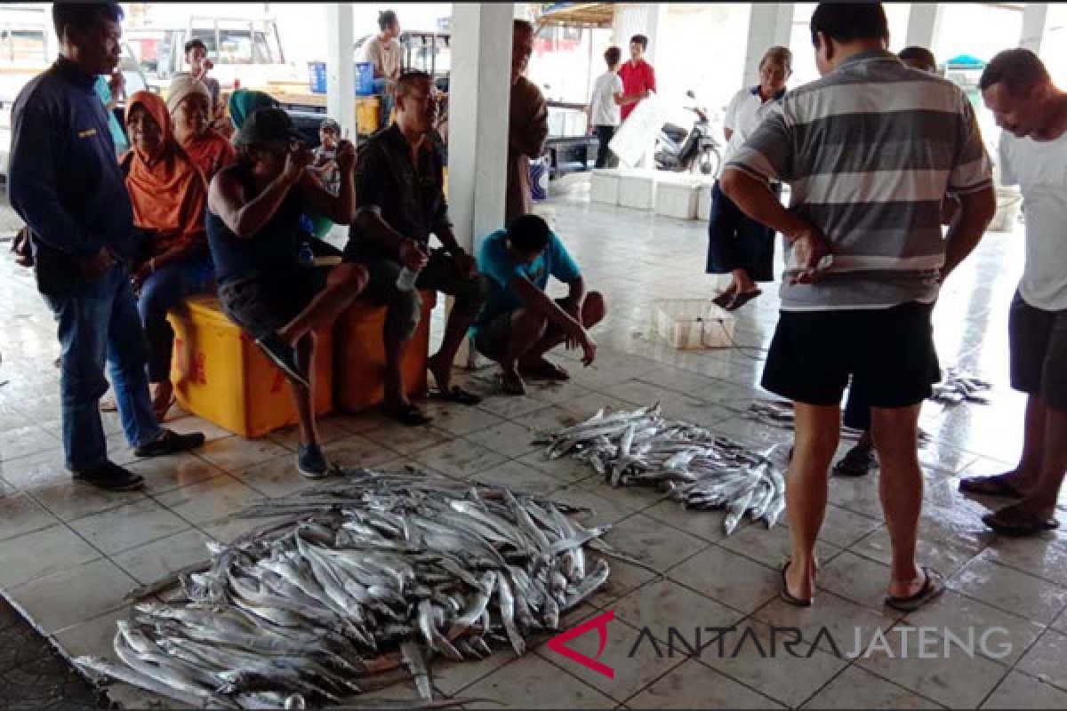 Masa panen, transaksi pelelangan ikan di Cilacap meningkat