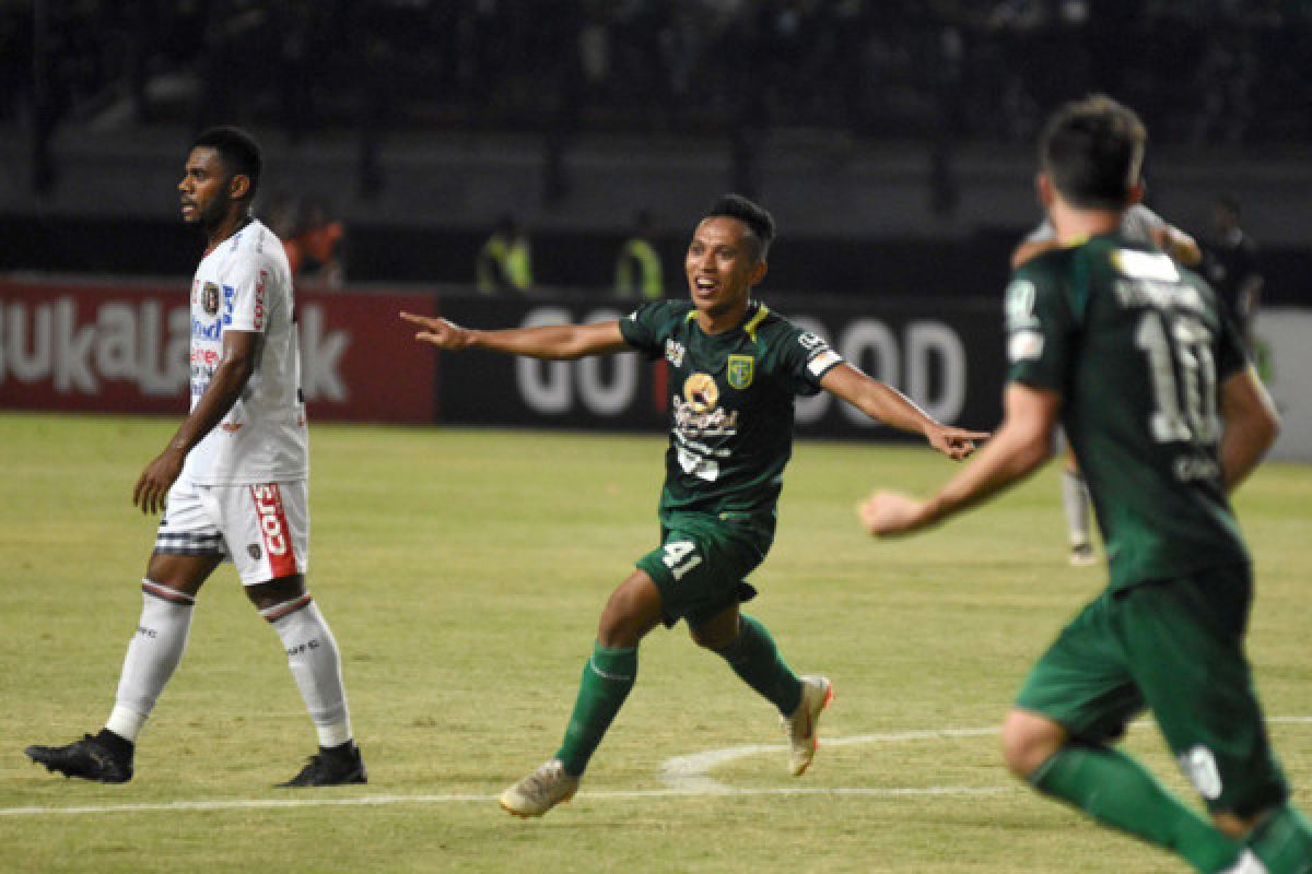 Persebaya butuh pemain baru berpengalaman untuk paruh kedua musim Liga 1