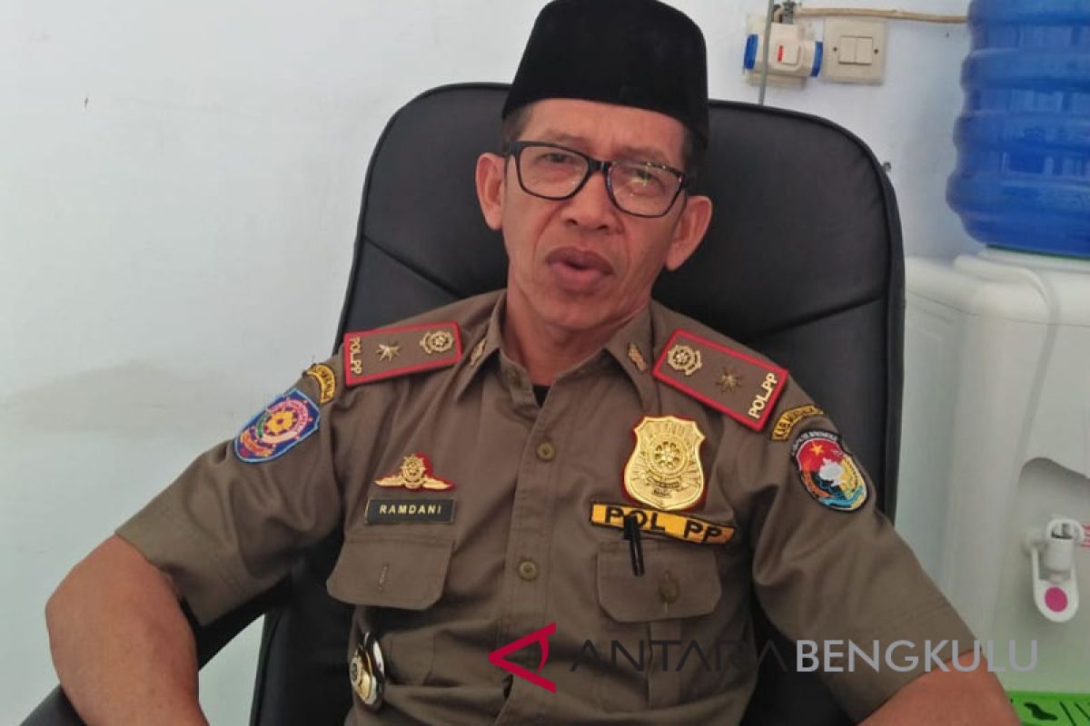 Pemkab Mukomuko latih 120 anggotga Linmas