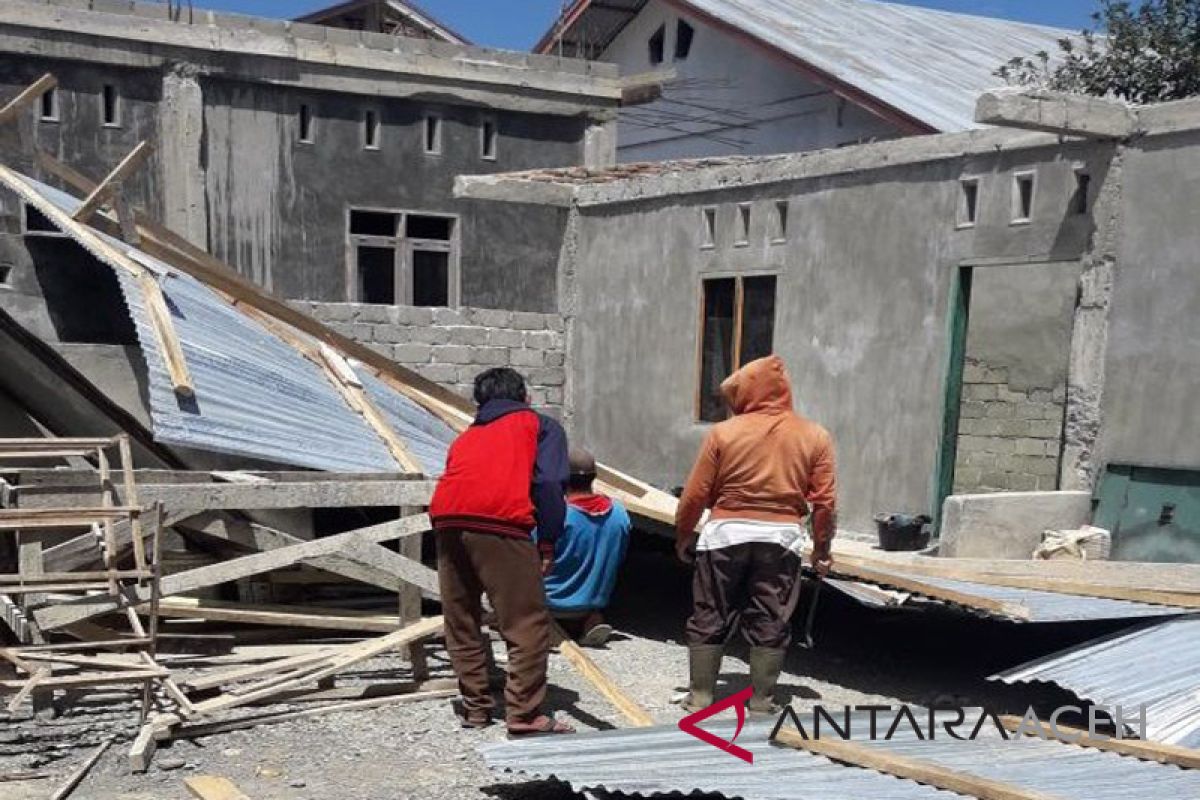 47 rumah rusak diterjang badai di Aceh Tengah