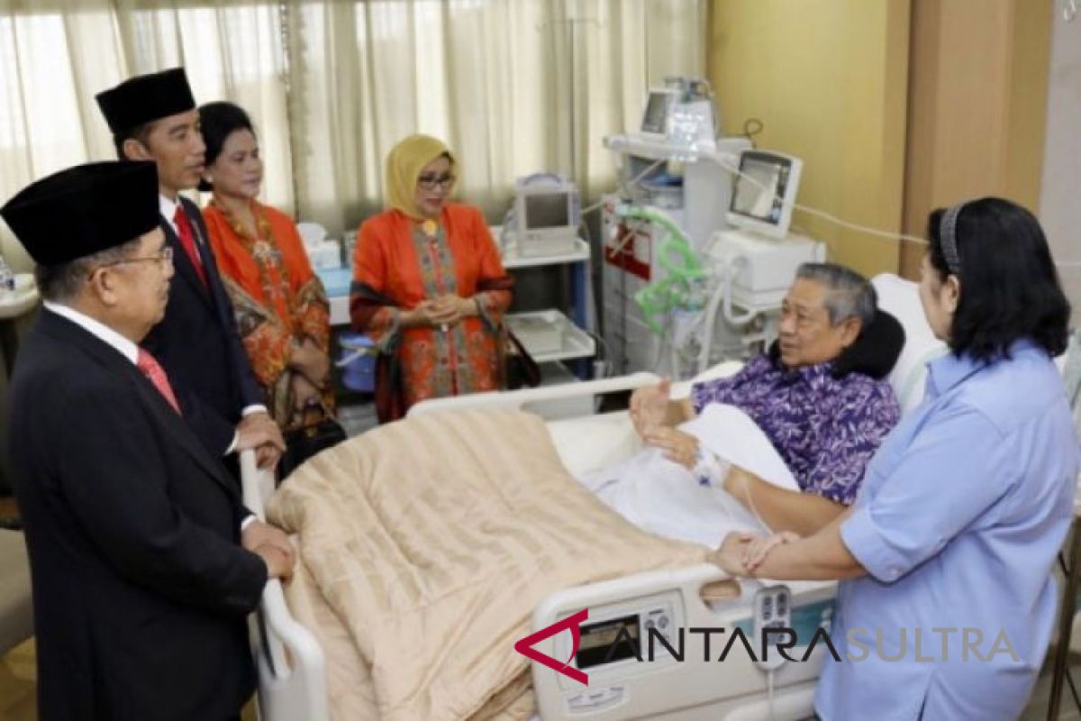 Aburizal Bakrie: SBY sakit infeksi ginjal