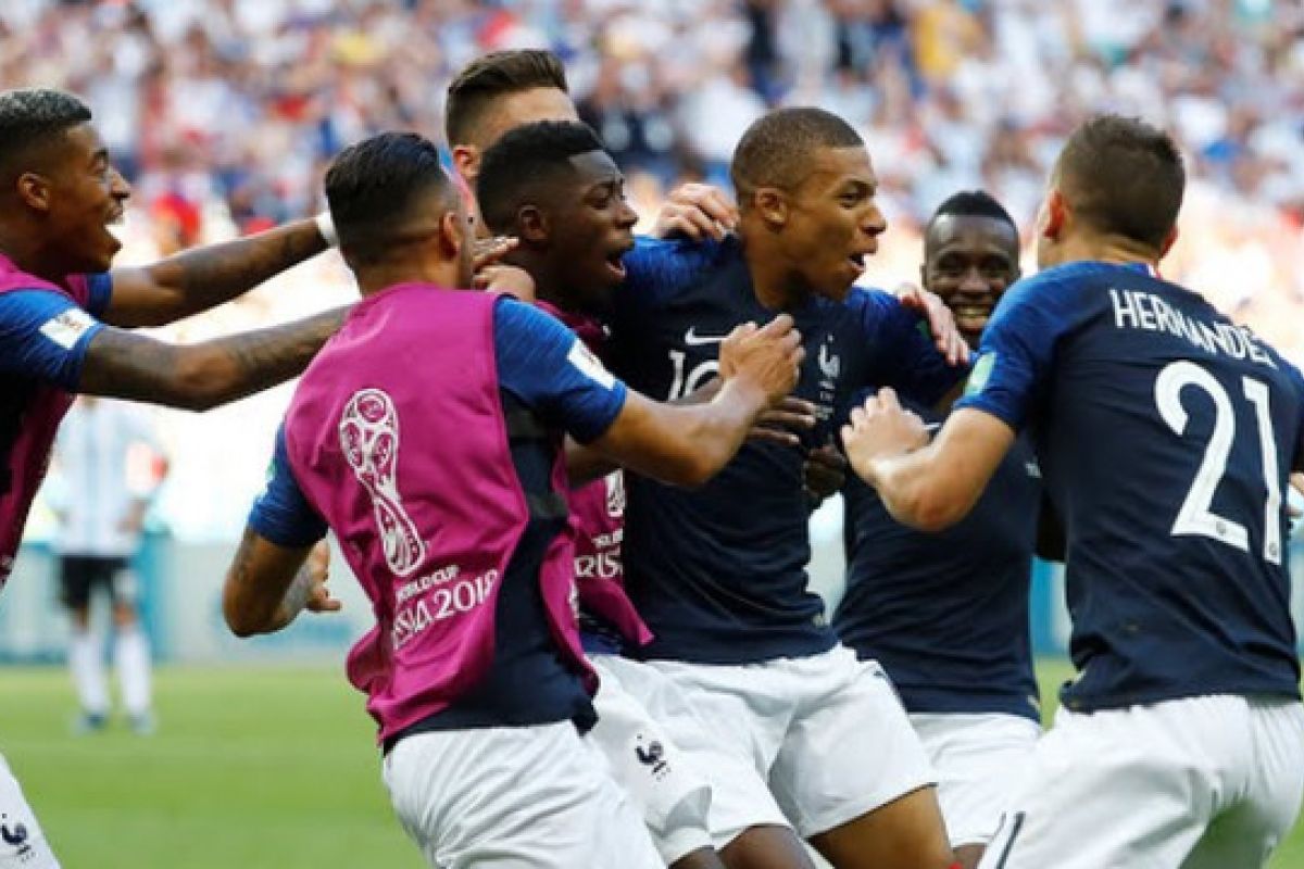 Mbappe Antarkan Francis Melaju ke Perempat Final Sekaligus Pulangkan Messi