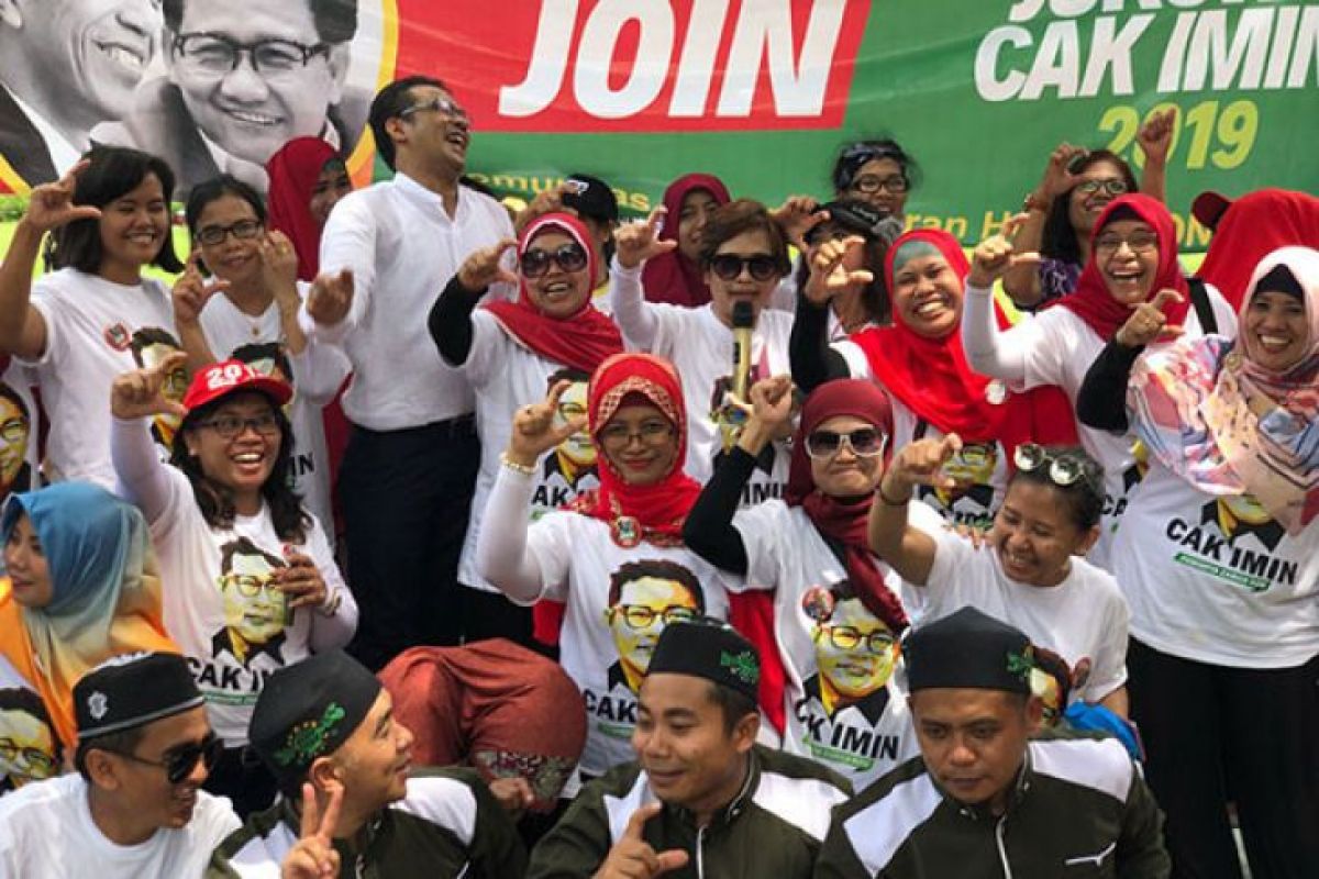 TKI di Hong Kong delakrasi dukung Jokowi-Muhaimin