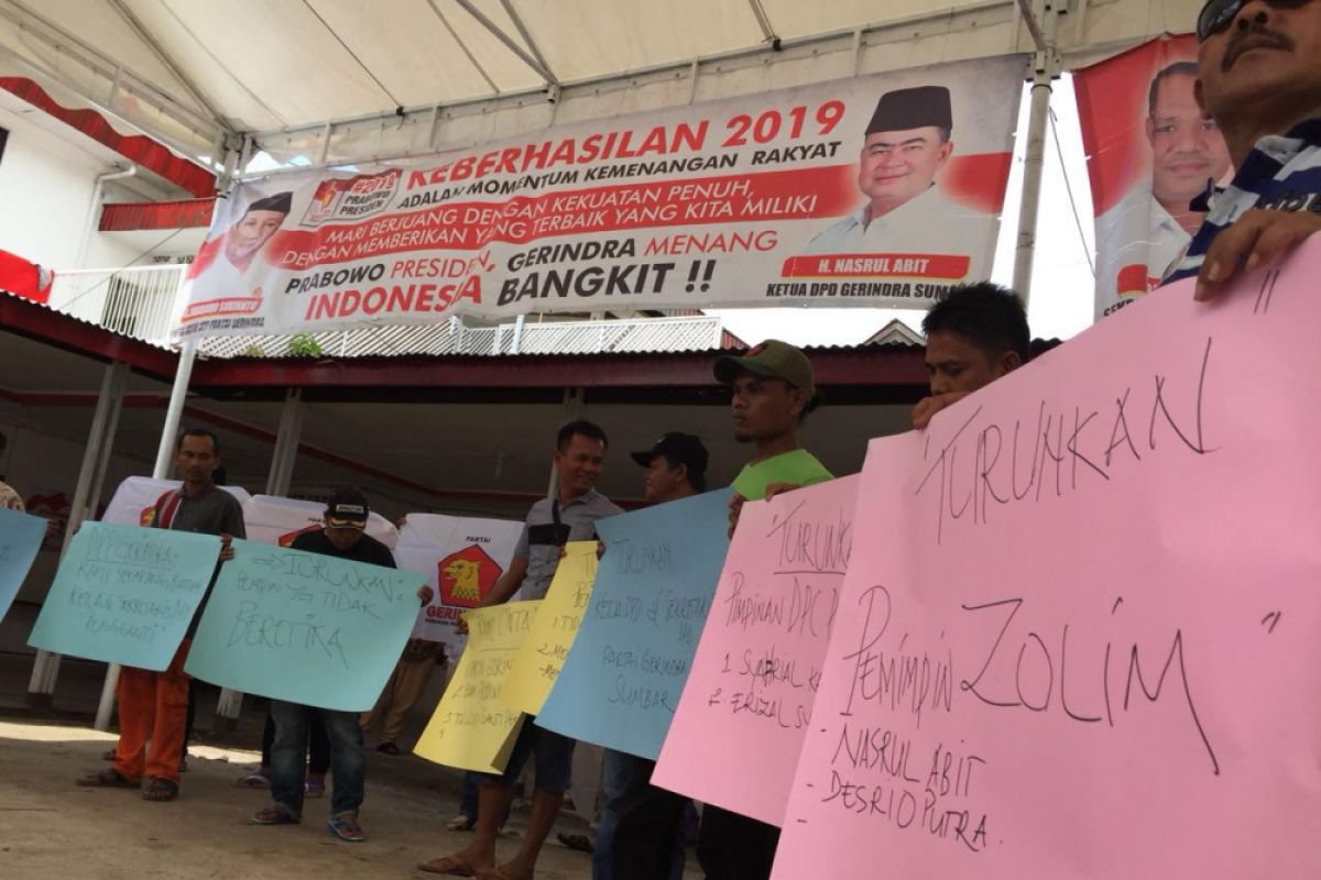 Dinkes Bangka Tengah sarankan pasien dirujuk ke RSUP