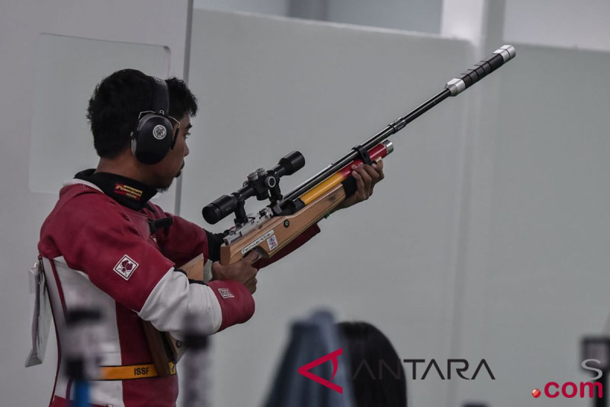 Asian Games (shooting) - Indonesian shooter leads men`s 10-m running target qualification