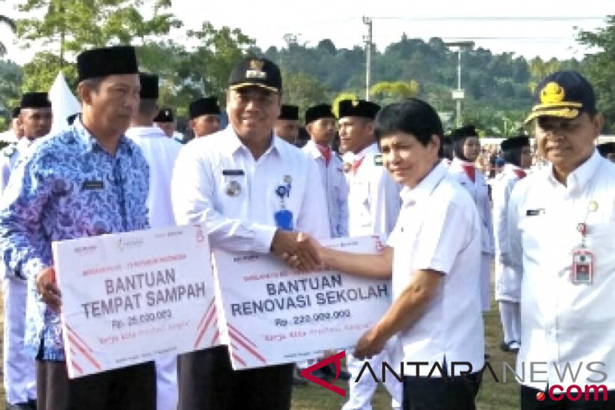 Pupuk Indonesia serahkan bantuan ke Sebatik