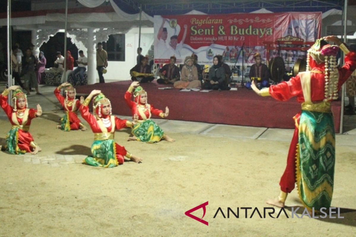 HST bangkitkan kembali seni dan budaya