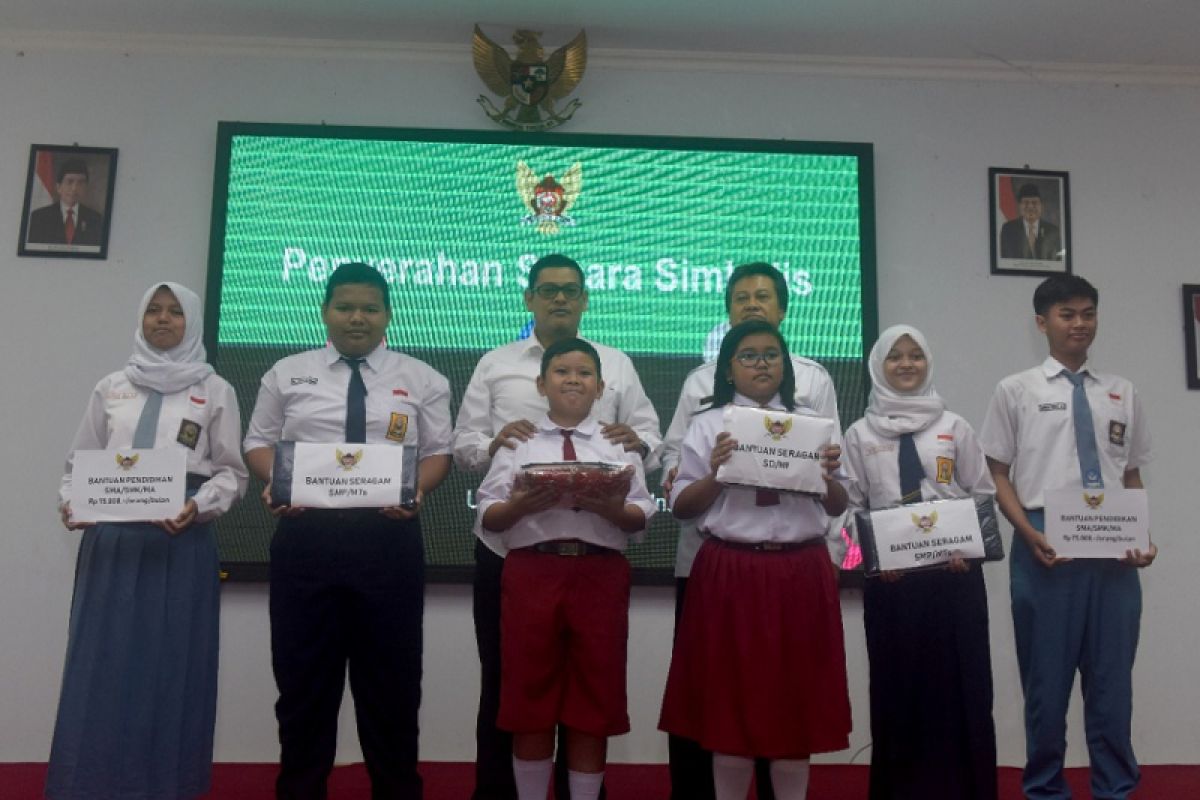 Ratusan Siswa se-Jatim Ikut Kuis Kihajar