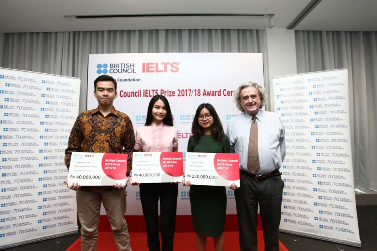 Siswa Indonesia dinobatkan sebagai Duta IELTS