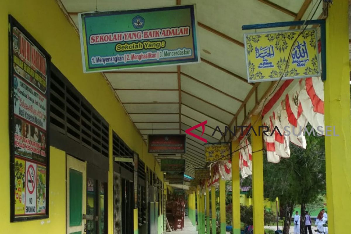 Asmaul Husna membuat sekolah sejuk dan tenang