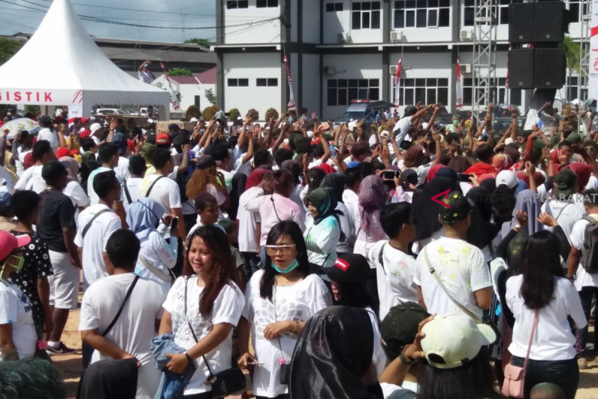 Ribuan Warga Sorong Hadiri Pesta Rakyat BUMN